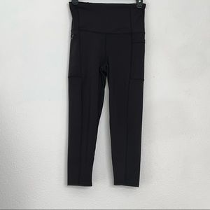 Adrienne Vittadini high waisted capri leggings S